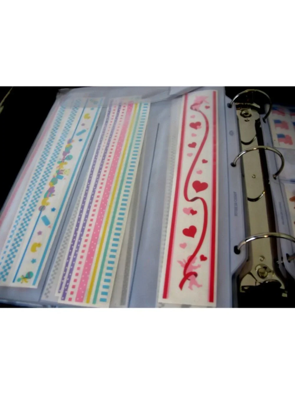 Creative Memories Accessory Binder 7 Protectors Good Zipper with borders/diecuts